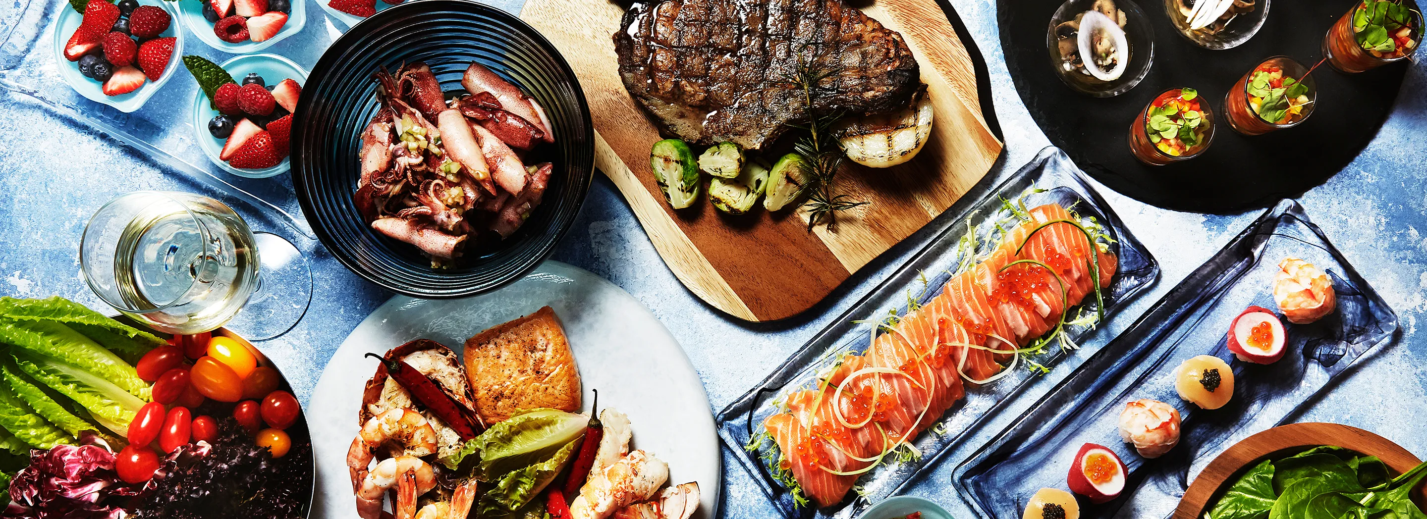 A Diverse Menu from Breakfast to Dinner