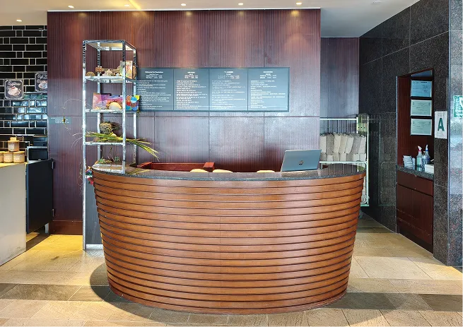 プールレセプション<span class='text-sm'>(アクティビティ受付)</span>