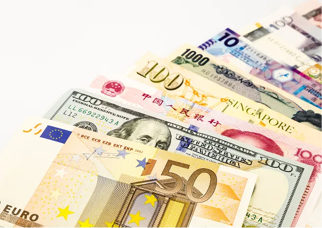 外貨両替(フロントデスクにて)