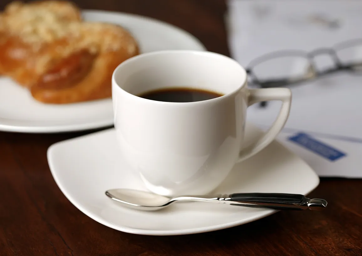 ダイニングのような落ち着いた空間で、特別な1日をスタート