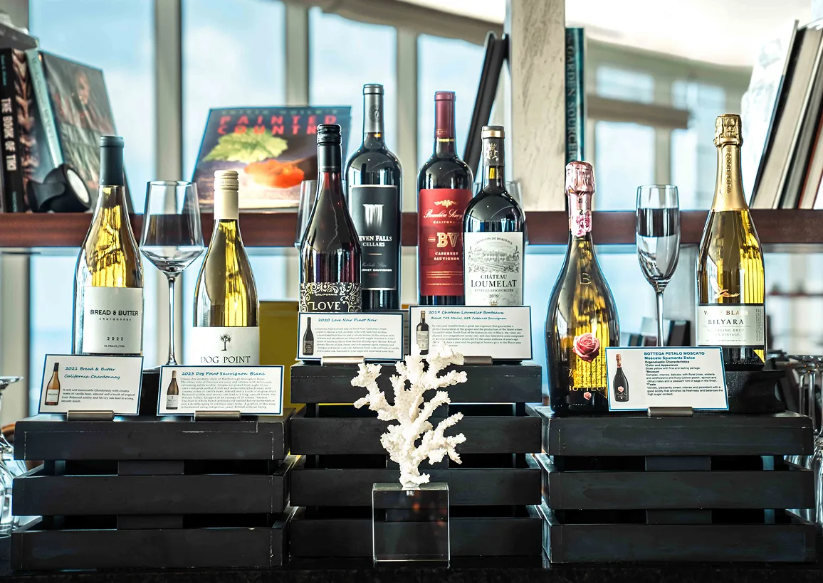 リビングをイメージした寛ぎ空間で、優雅な午後のひとときを